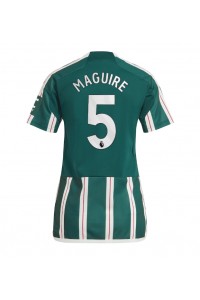 Manchester United Harry Maguire #5 Jalkapallovaatteet Naisten Vieraspaita 2023-24 Lyhythihainen